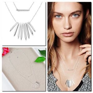 Stella & Dot NEW in box Rebel Cluster Layer Necklace, Silver, Retailed for $79